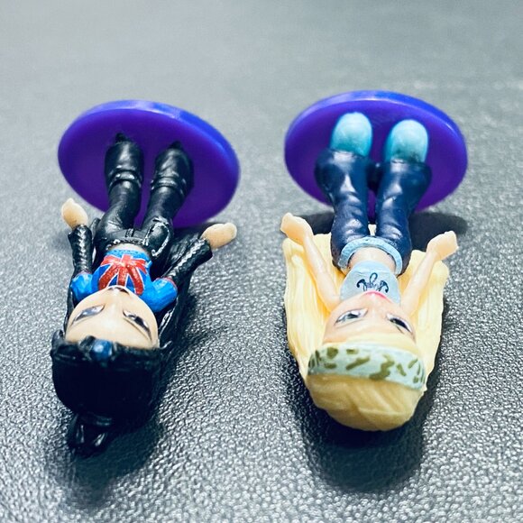 (2) MGA Miniverse MiniBratz 2": Cloe Blond Hair,Jeans/Jade Pretty ‘n Punk London - Picture 4 of 4